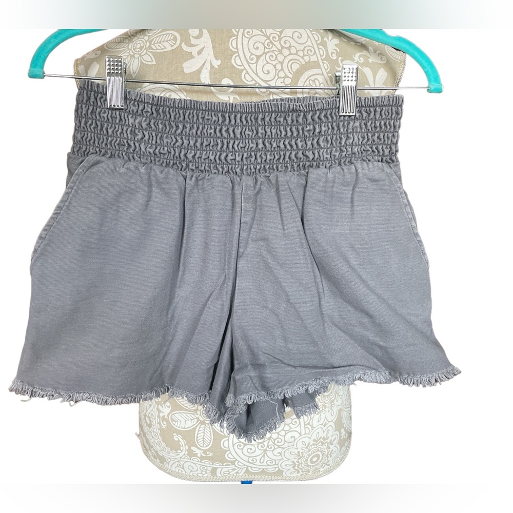 Wild Fable Women’s Size XS Gray High Waist Shorts